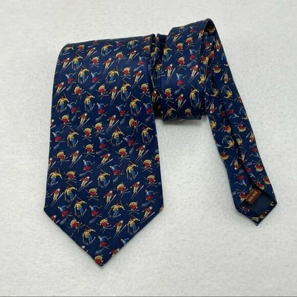 Artifacts Museum Silk Tie Ski Player Christmas 4” 59” Necktie Blue Winter Sports - Picture 1 of 9